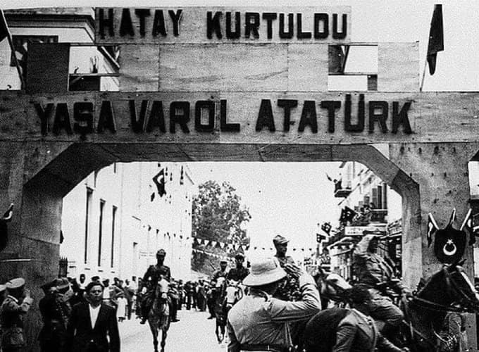 HATAY’IN ANAVATANA KATILMASININ 85. YIL DÖNÜMÜ COŞKUYLA KUTLANIYOR