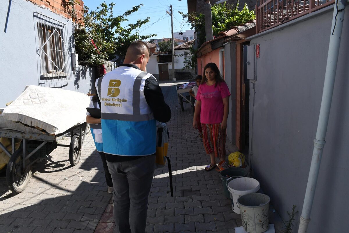 Balıkesir Büyükşehir Belediyesi’nden Yeni Doğan Bebeklere Destek: “Hoş Geldin Bebek” Paketi