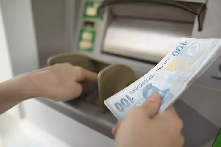 ATM’DEN PARA ÇEKİMİNDE YENİ DÖNEM