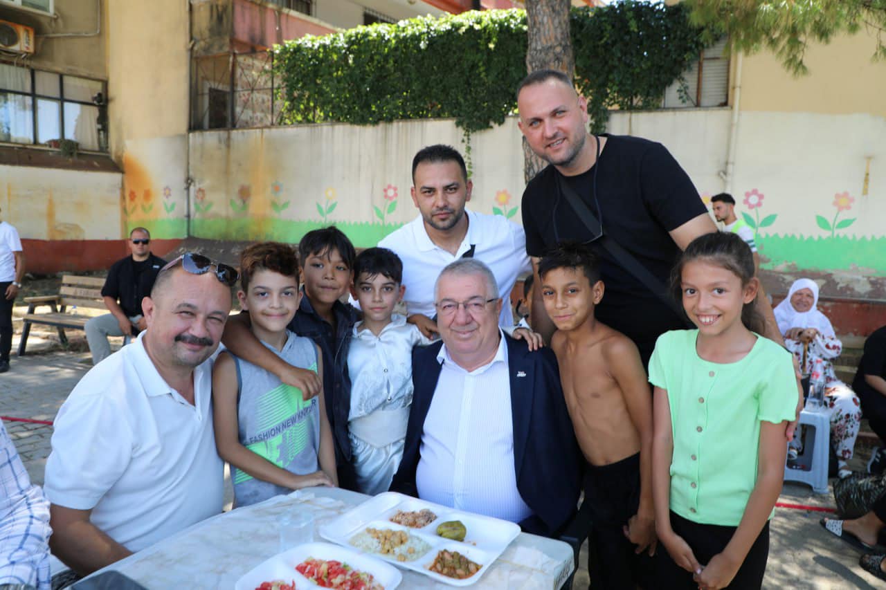 BELEDİYE BAŞKANI ERTAŞ, PERSONELİN MUTLU GÜNÜNE ORTAK OLDU