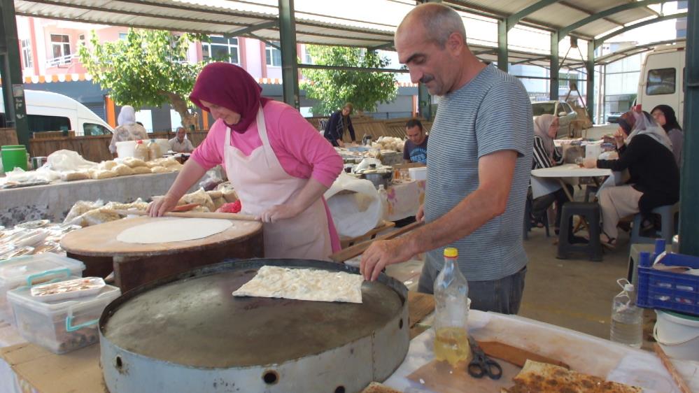 BALIKESİR’DE HANIMELİ PAZARI, KADINLARI İŞ SAHİBİ YAPTI