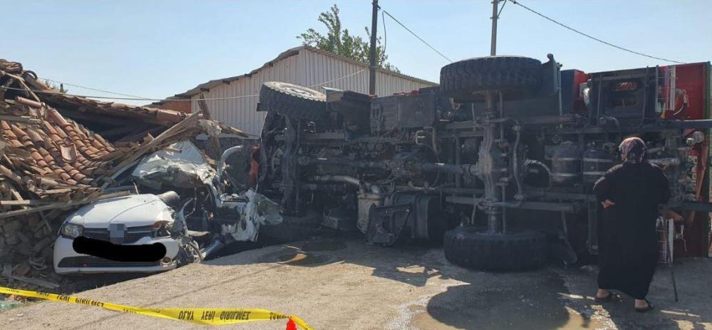 Balıkesir'in Manyas ilçesinde, yangına