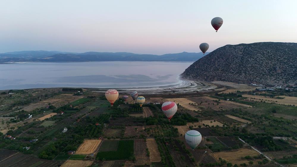 SALDA GÖLÜ DÜNYA JEOLOJİK LİSTESİ’NE GİRDİ