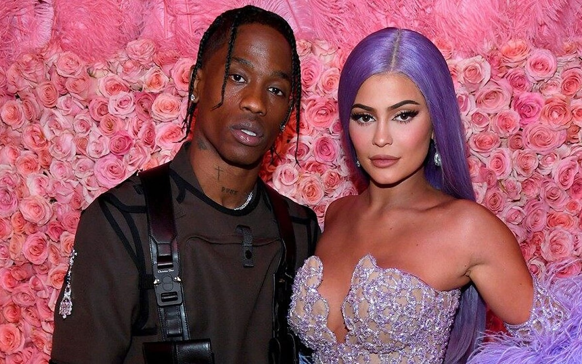 KYLİE JENNER’DAN ÇARPICI İTİRAF: GENÇ YAŞTA HAMİLE KALMANIN ZORLUKLARINI ANLATTI