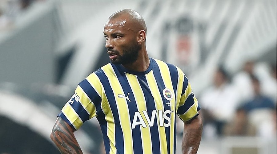 Fenerbahçe’nin Joao Pedro’ya ulaşamaması, oyuncunun geleceği hakkında büyük bir belirsizlik