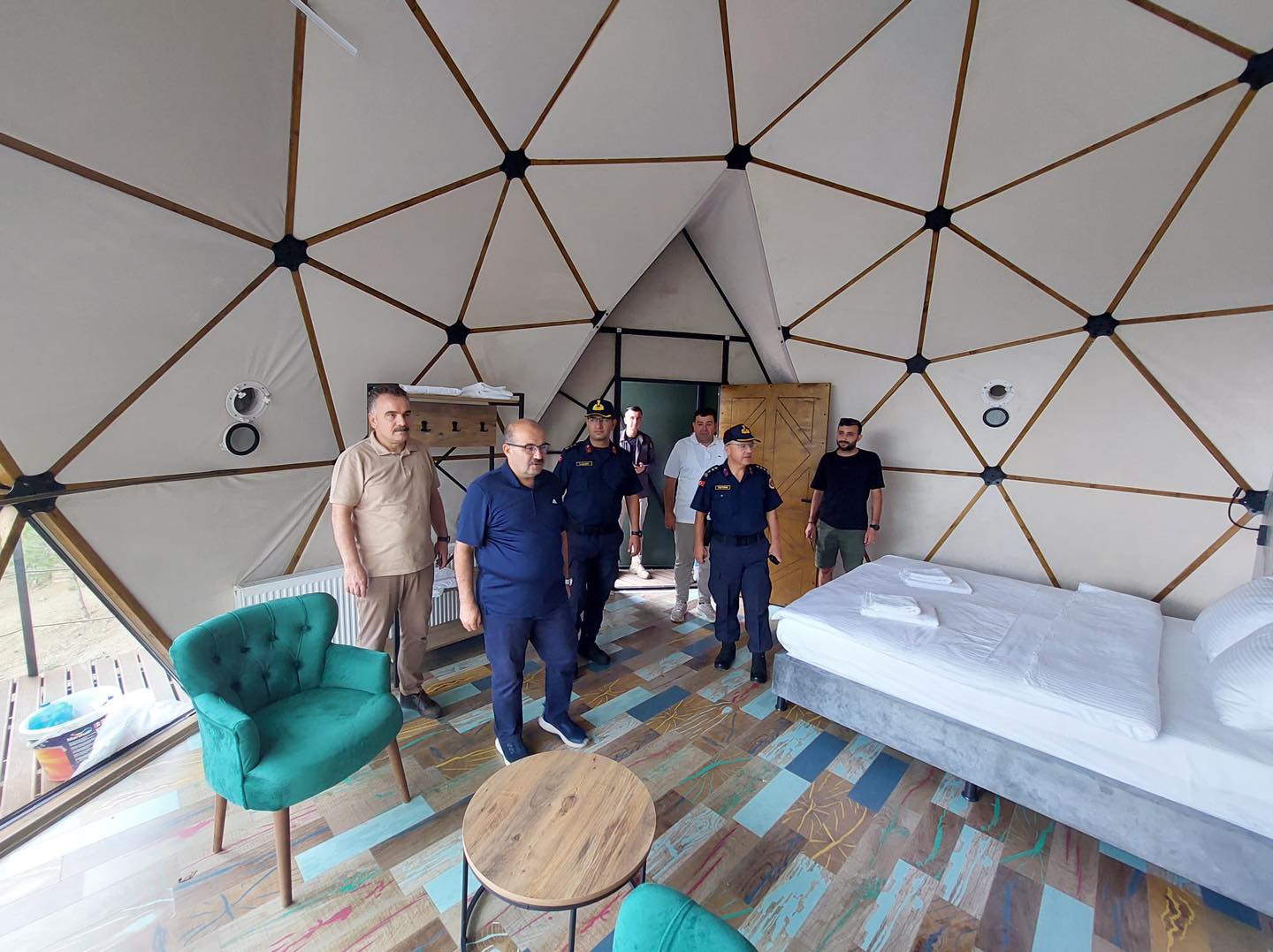 Vali İsmail Ustaoğlu, Mas Kaz Dağı Yayla Glamping Kamp Alanını İnceledi