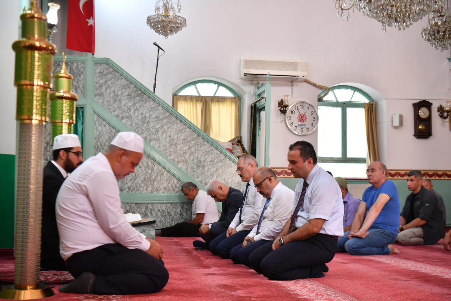 Vali İsmail Ustaoğlu, 6 Eylül Kurtuluş Günü Kapsamında Alaca Mescit Camii’nde Düzenlenen Mevlid-i Şerif’e Katıldı