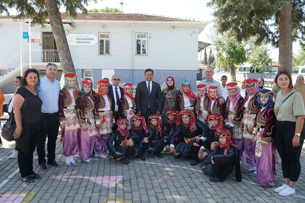 Sındırgı’da İlköğretim Haftası coşkulu