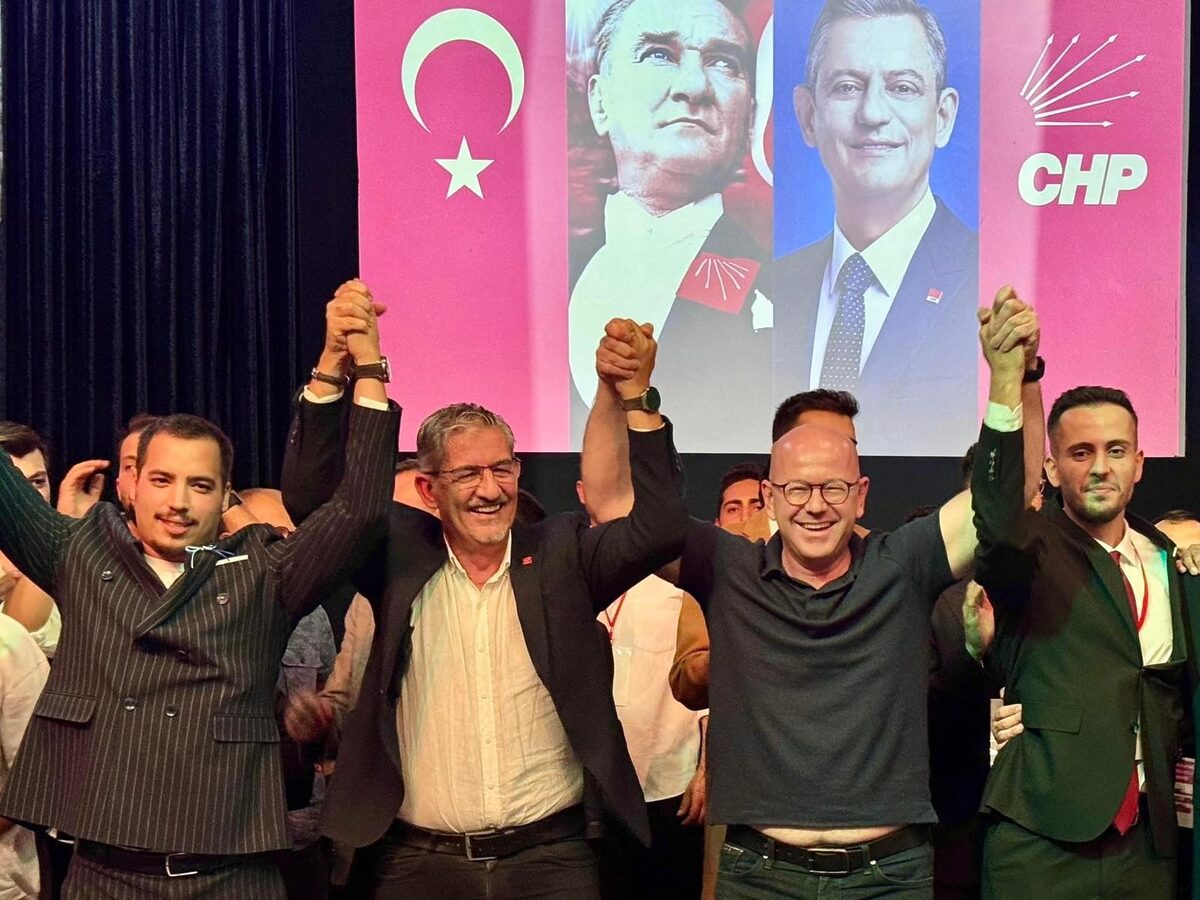 Cumhuriyet Halk Partisi (CHP)