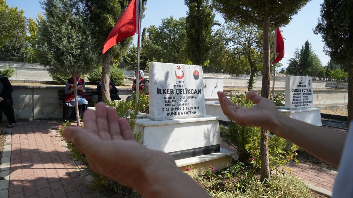 Hakkari Dağlıca’da PKK’lı teröristlerin