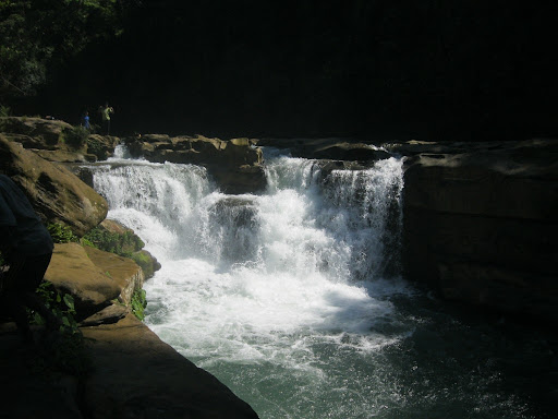 Nafa-khum, Bangladeş'in güneydoğusunda, Chittagong