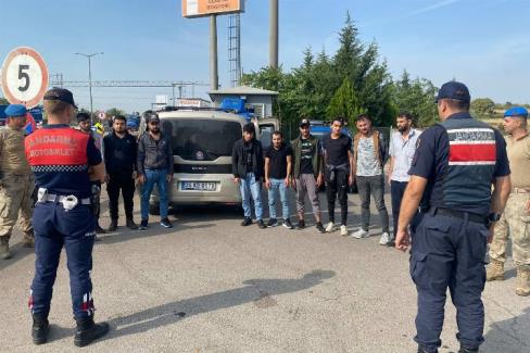 Edirne’de FETÖ operasyonu: 4 tutuklama