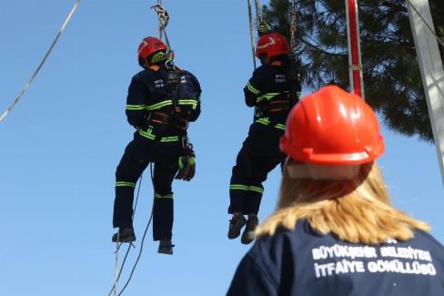 Muğla'da gönüllü itfaiyeciler sertifikalandı