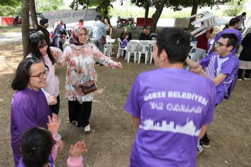 Gebze'de Hünkar Çayırı’nda 'ENFEST' coşku