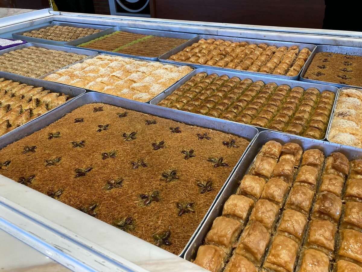 1729415203 247 Meshur baklavacidan Bursaya ozgu yeni lezzetler - Marmara Bölge: Balıkesir Son Dakika Haberleri ile Hava Durumu