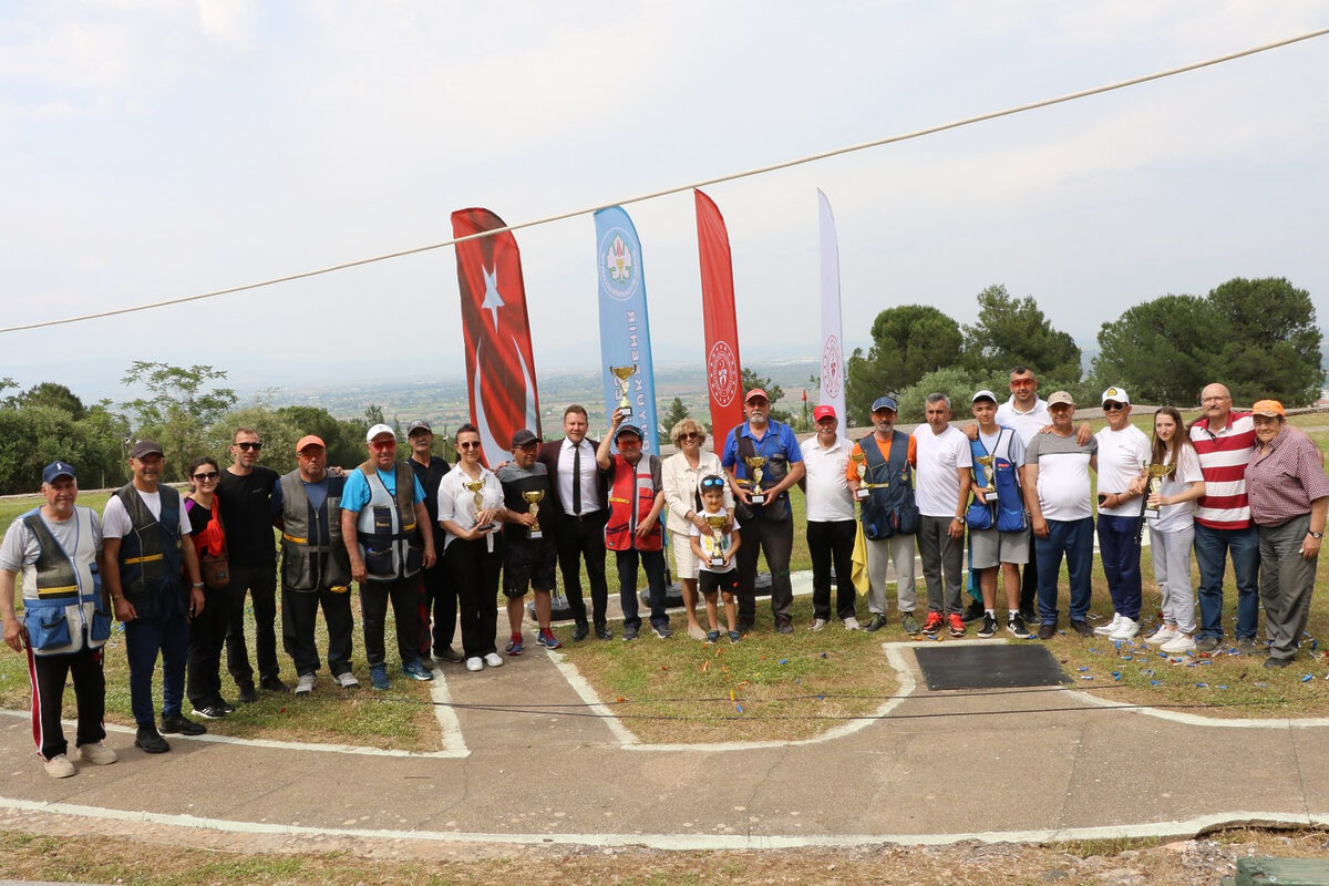 1729415801 239 Manisada Skeet Mesir Kupasi sahiplerini buldu - Marmara Bölge: Balıkesir Son Dakika Haberleri ile Hava Durumu