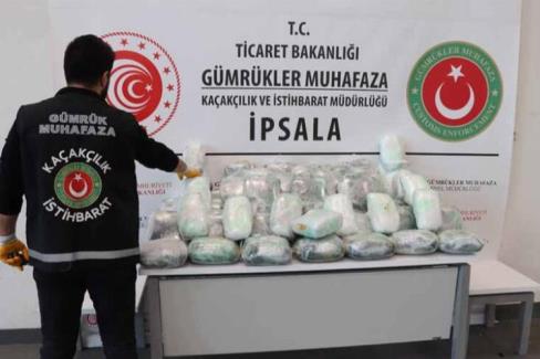 İpsala’da 79 kilogram skunk ele geçirildi