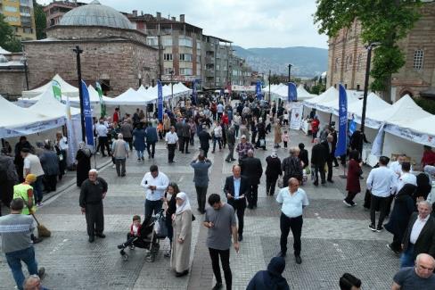 Türk mutfağı, Bursa’da tarihi meydana taşındı