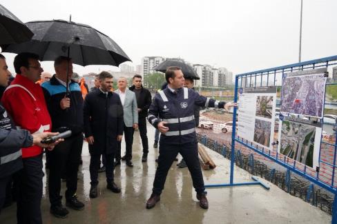 Başkanlar Beylikdüzü'nde hizmet takibinde