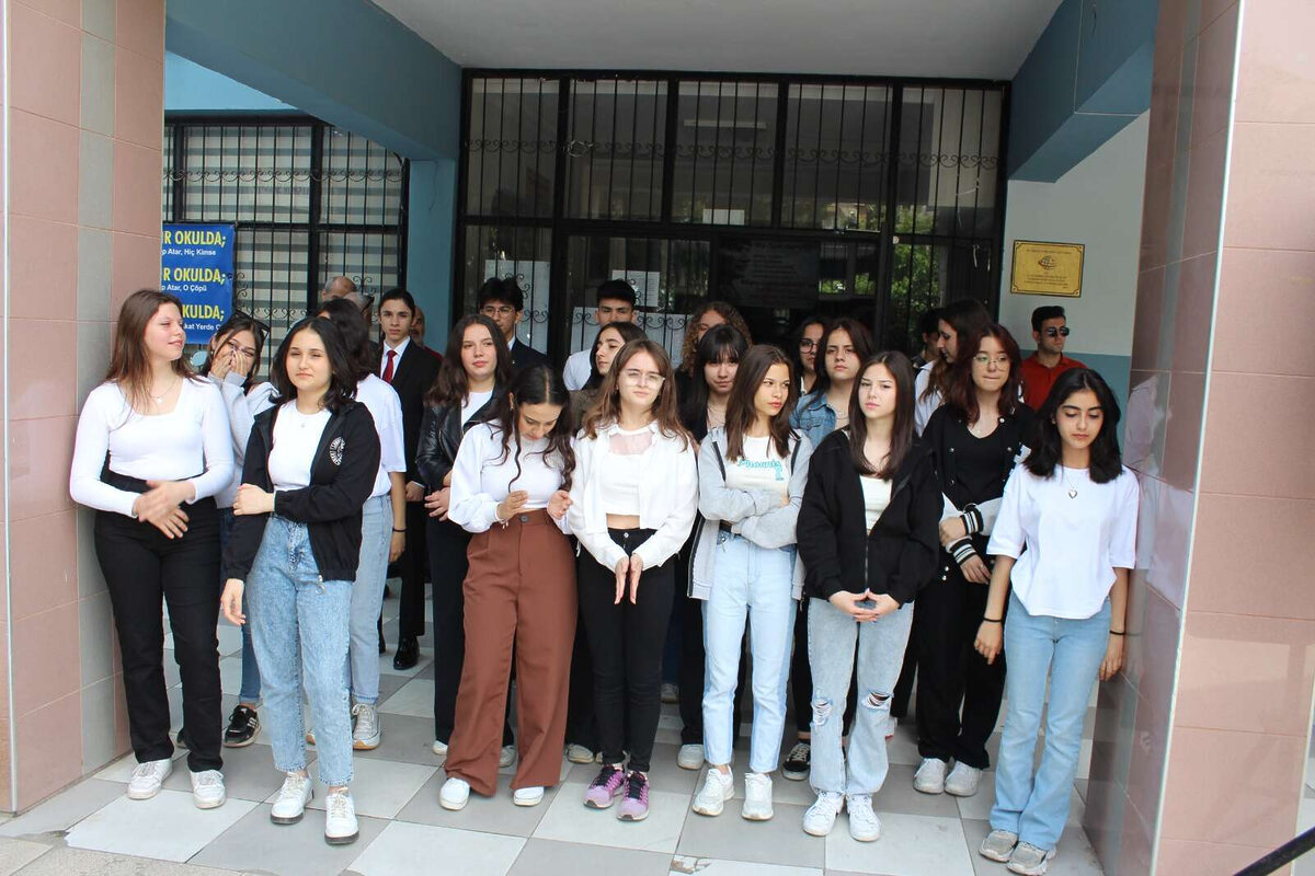 1729426425 401 Manisa Yunusemrede Genclik Soleni - Marmara Bölge: Balıkesir Son Dakika Haberleri ile Hava Durumu