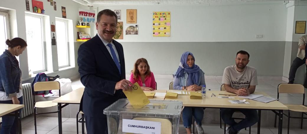 1729426454 223 BALIKESIRDEN DEMOKRASI VURGUSU - Marmara Bölge: Balıkesir Son Dakika Haberleri ile Hava Durumu