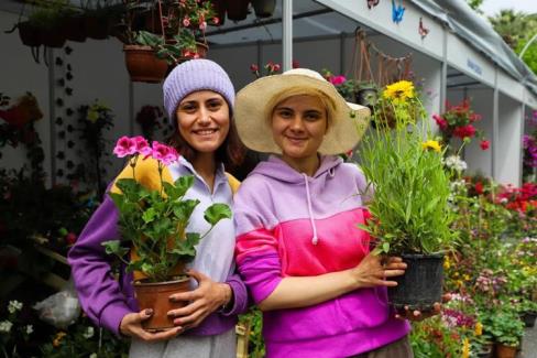 Bayındır Çiçek Festivali’nde son gün yoğunluğu