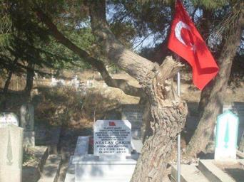 1729537287 357 ULKUCU SEHIT CAKIRIN ANNESI VEFAT ETTI - Marmara Bölge: Balıkesir Son Dakika Haberleri ile Hava Durumu