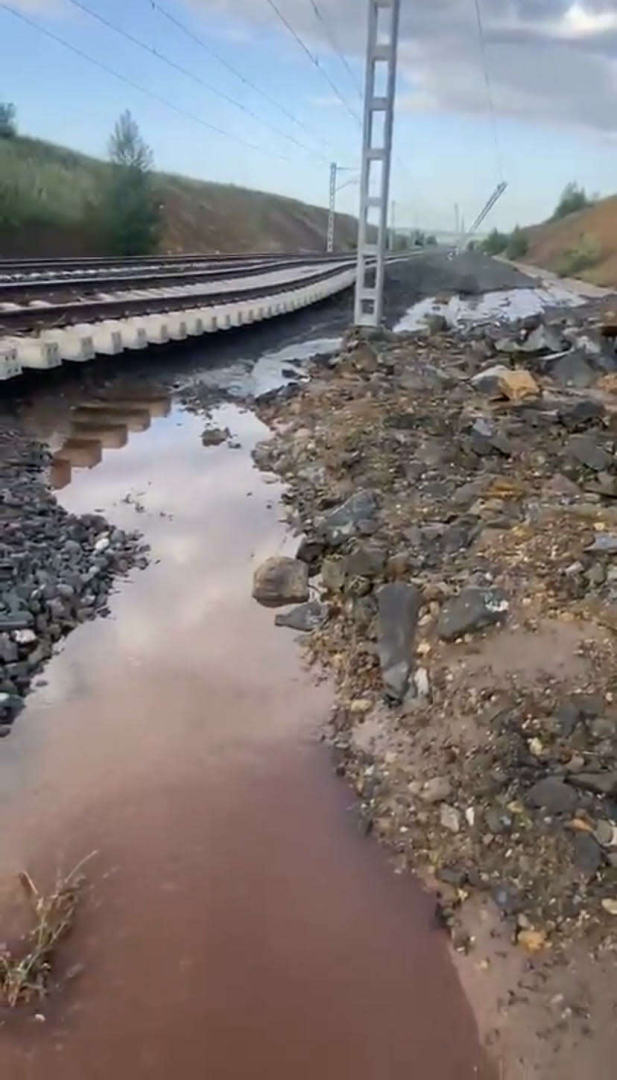 1729538758 591 Ankara Sivas Hizli Tren hattindaki risk TBMMye tasindi - Marmara Bölge: Balıkesir Son Dakika Haberleri ile Hava Durumu