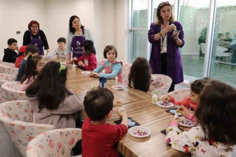 İzmitli çocuklar ara tatilde Çocuk Atölyeleri’nde