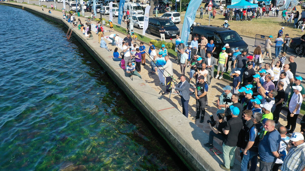 2 Izmit Korfezi Deniz Festivaline buyuk ilgi - Marmara Bölge: Balıkesir Son Dakika Haberleri ile Hava Durumu