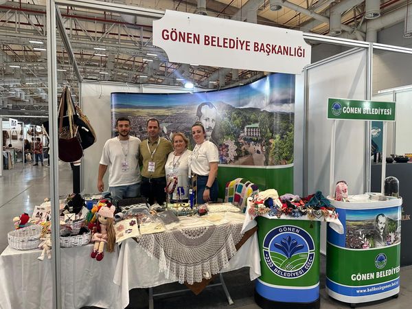 GÖNEN BELEDİYESİ EL EMEĞİ SANATLARINI CRAFT İSTANBUL’DA TANITTI