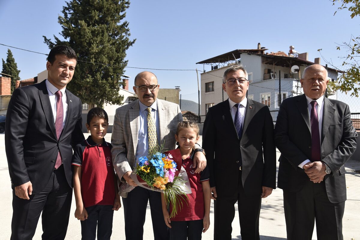 Balıkesir Valisi İsmail Ustaoğlu,