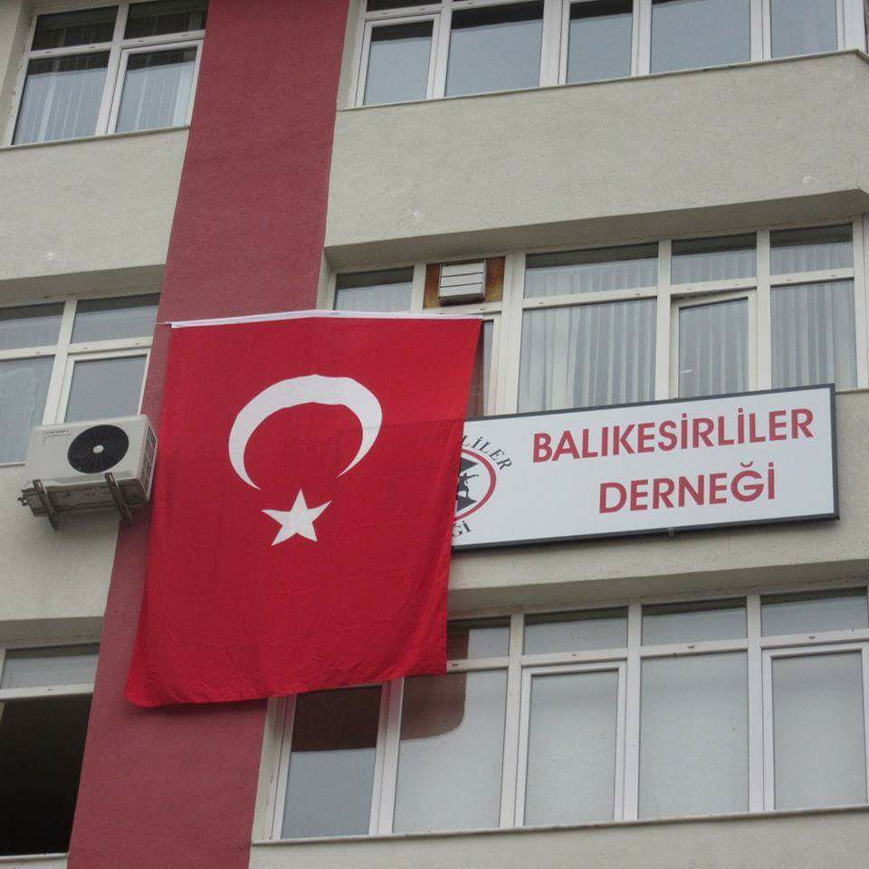 Ankara Balıkesirliler Derneği’nden Birlik ve Bayrak Çağrısı