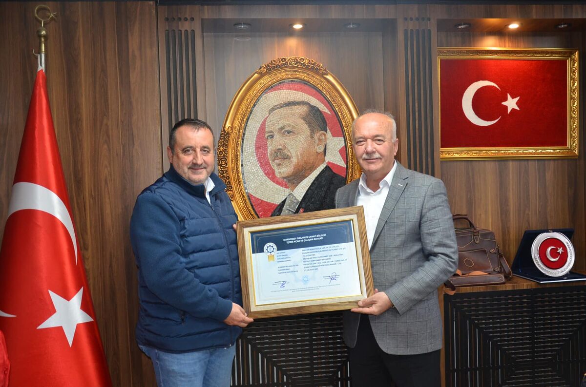 Dursunbey OSB’de Yerel Firmalara Çalışma Ruhsatı Verildi