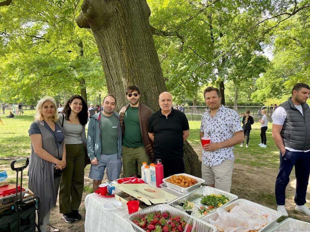 ABDde MIM Society uyeleri Central Parkta bulustu - Marmara Bölge: Balıkesir Son Dakika Haberleri ile Hava Durumu