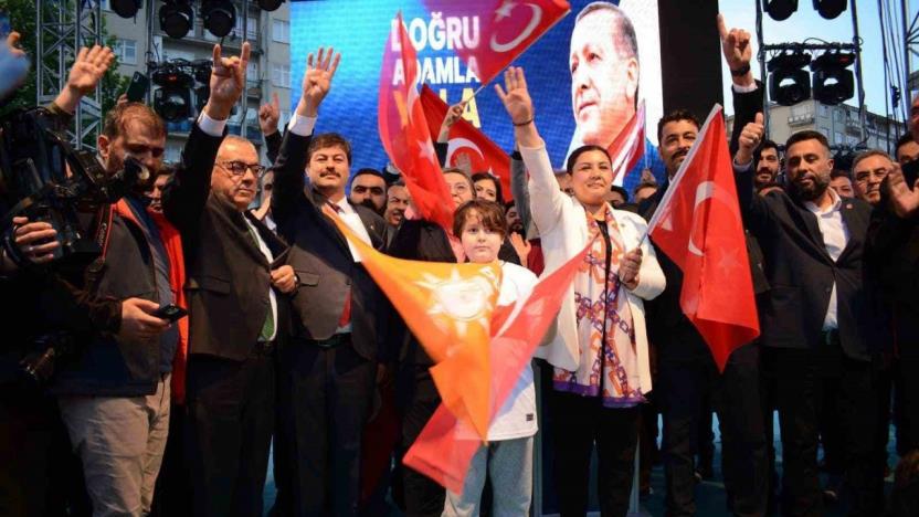 AK Parti İl Başkanı Ünsal, “Yeni zaferimiz Kırşehir Belediyesi olacak”