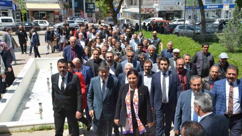 AK Parti Milletvekili Erkan, mazbatasını aldı