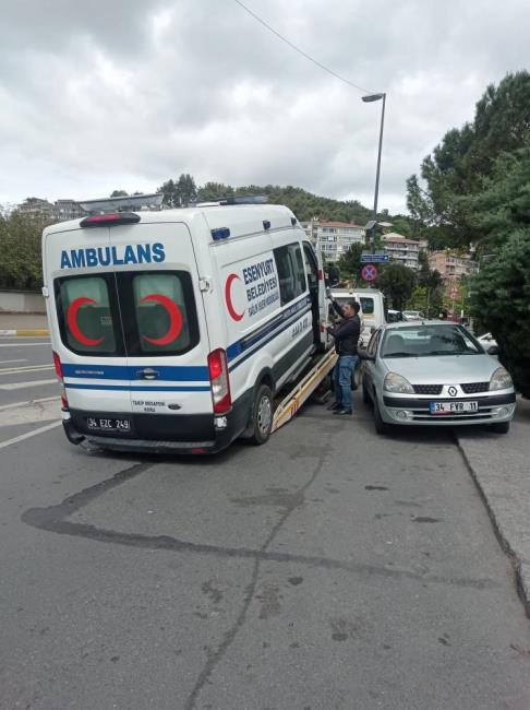 AMBULANSI BORCU NEDENİYLE HACZEDİLDİ 