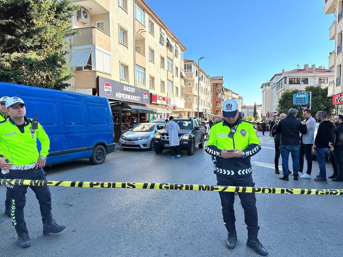 Üsküdar'da polis tarafından durdurulan