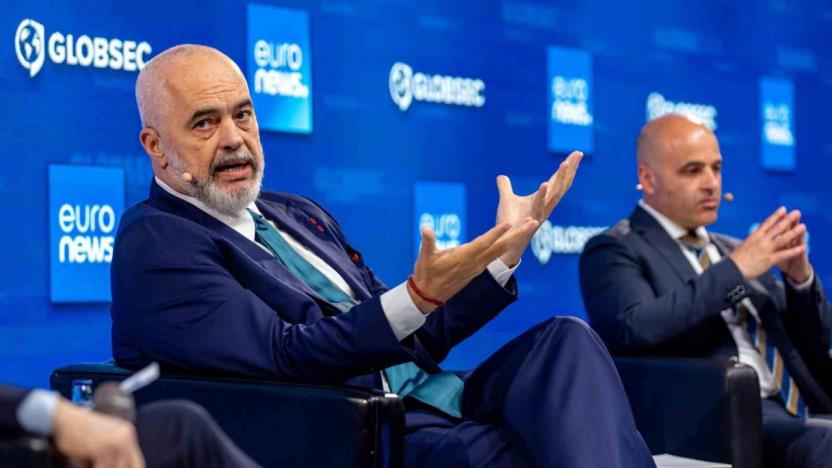 Arnavutluk Başbakanı Edi Rama,