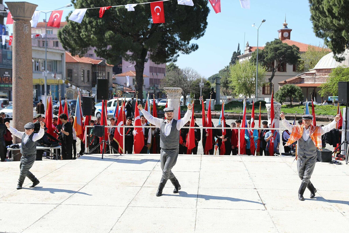 Atanin Bergamaya gelisinin 89 yili kutlandi - Marmara Bölge: Balıkesir Son Dakika Haberleri ile Hava Durumu