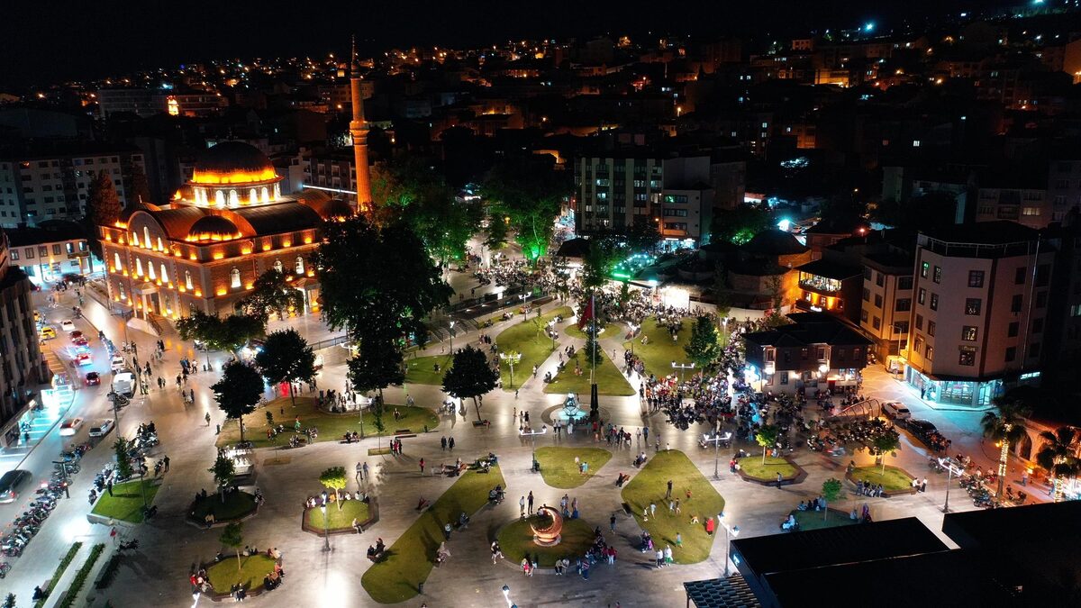 BALIKESIR KABUK DEGISTIRIYOR - Marmara Bölge: Balıkesir Son Dakika Haberleri ile Hava Durumu