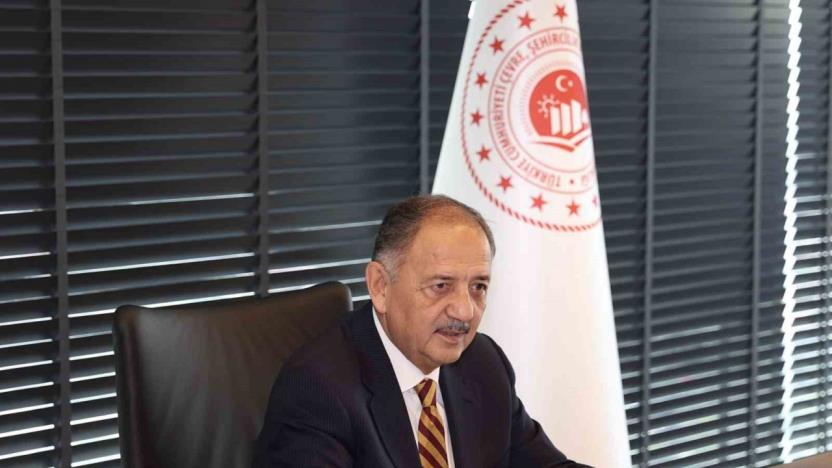 Bakan Özhaseki: “Gece gündüz demeden uğraşacağız, inşallah yaralarımızı saracağız”