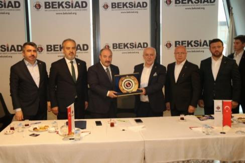 Bakan Varank’tan BEKSİAD’a ziyaret