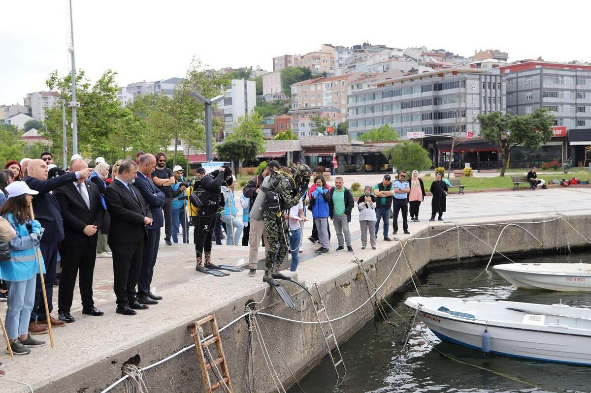 Bandirmada derinlemesine kiyi temizligi 1 saatte 780 kilogram atik cikti - Marmara Bölge: Balıkesir Son Dakika Haberleri ile Hava Durumu