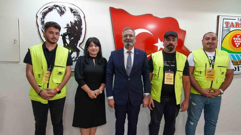 Başkan Bozdoğan: “Tarsus’un hak ettiklerini alması için çalışıyorum”