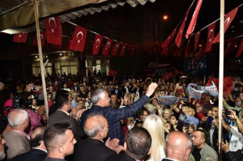 Başkan Karalar’dan gece mitingi