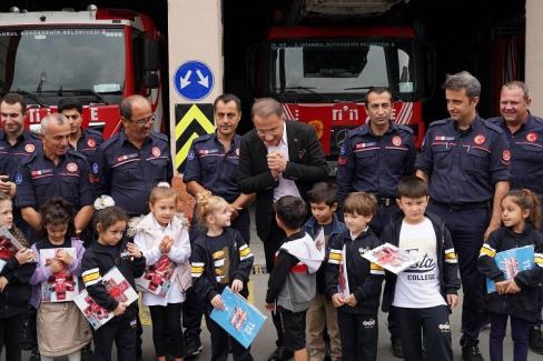 Beylikdüzü Belediyesi’nden itfaiyecilere kutlama