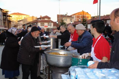 Bilecik Pazaryeri'nde ramazan bereketi