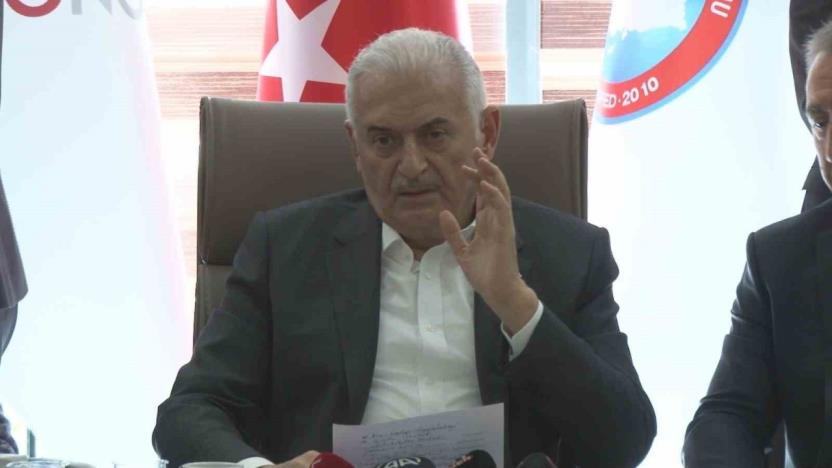 Binali Yıldırım: “HDP, PKK’nın yeşile boyanmış şekli, HDP’nin iradesi yok, irade dağda. Milletvekillerini bile dağ belirliyor”